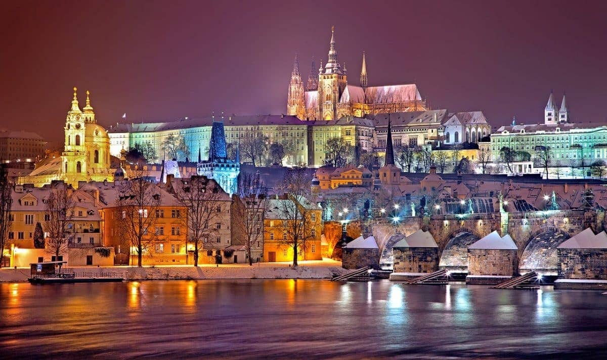 Praha, Česká republika, regulace