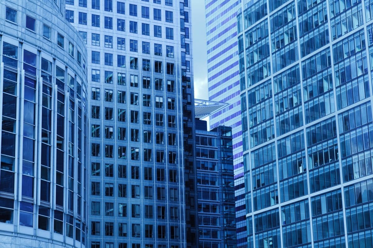 coinbase, bitcoin, kótování, poplatky kryptoburza evropa propouštění flatcoin