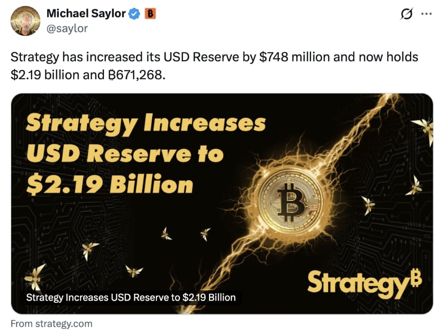 Oznámení Michaela Saylora  o navýšení své USD rezervy o 748 milionů dolarů.