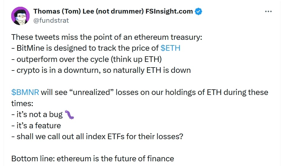 Tom Lee reaguje na kritiku a uvádí, že BitMine je navržen tak, aby sledoval cenu ETH. Kryptoměny jsou v poklesu, takže přirozeně klesá i ETH.