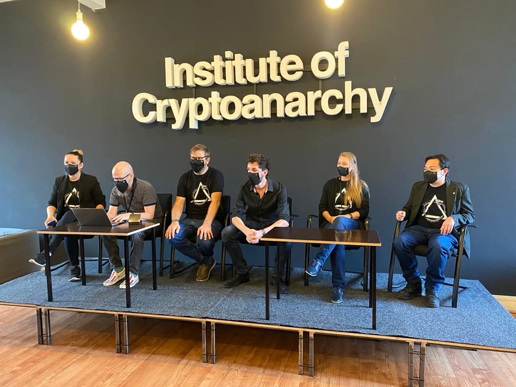 Institut - Zdroj: Kryptomagazin.cz