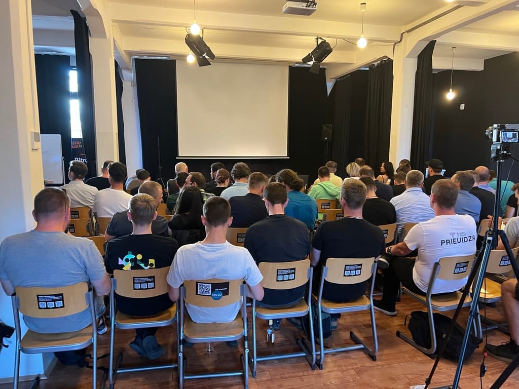 Prednaska - Zdroj: Kryptomagazin.cz