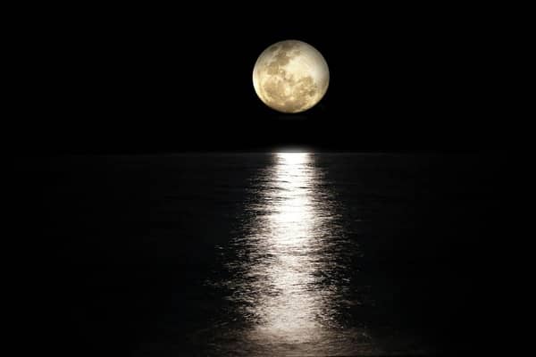 moon, bitcoin, důvody, technologie