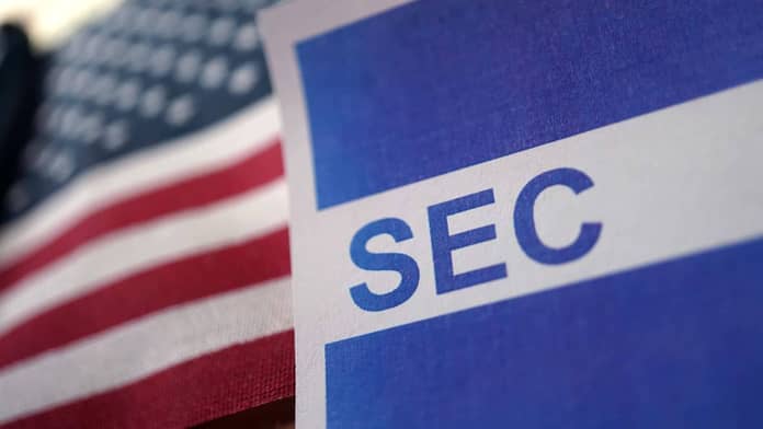 SEC odložení spot BTC ETF
