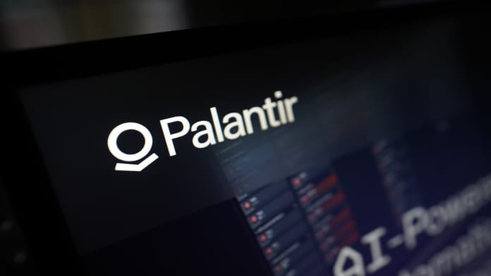 palantir akcie