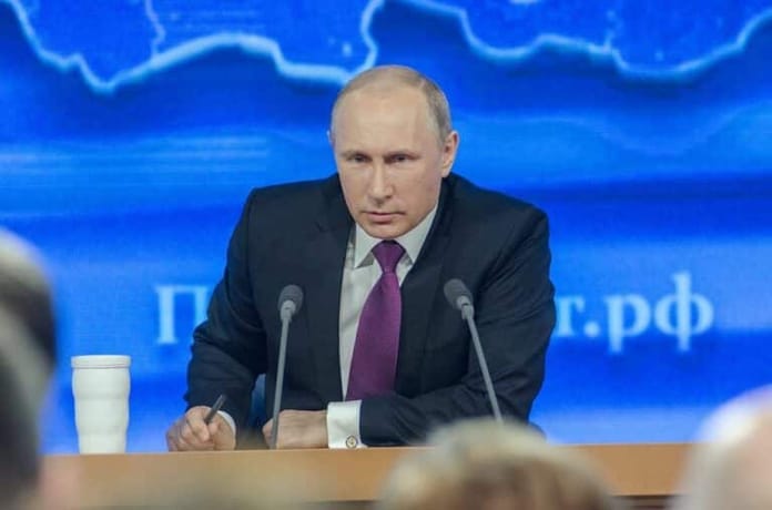 Putin brzdí snahu ruské centrální banky zakázat kryptoměny, v těžbě vidí budoucnost
