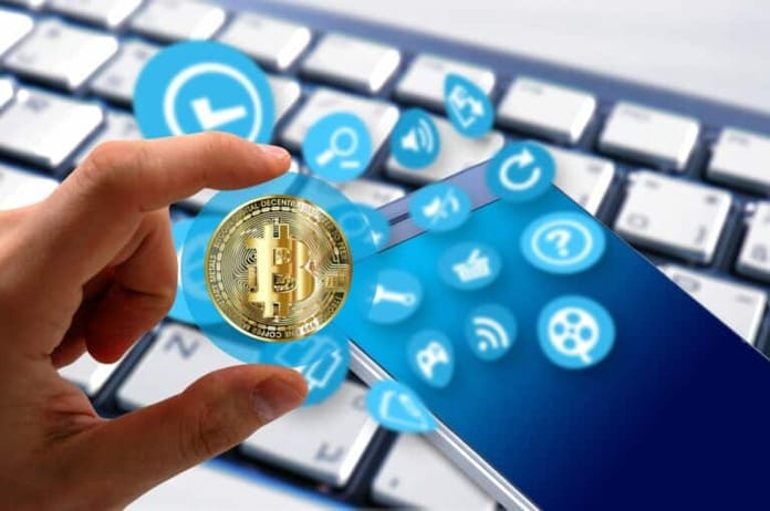 Dostal jsem k Vánocům Bitcoin ❄ Co mám dělat?
