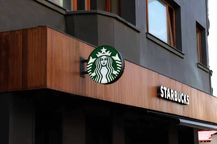 starbucks metaverse kavárny