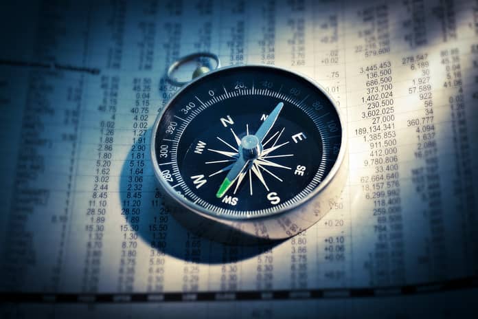 akcie tesla kompas coinbase směr