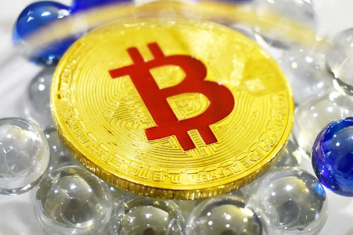 Bitcoin za poslední rok překonal TOP desítku ostatních kryptoměn