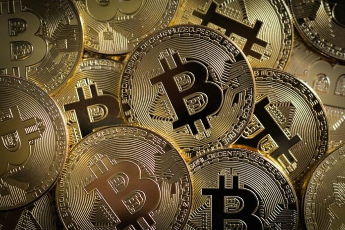 Bitcoin je nejlepší investiční příležitost – tvrdí finanční historik