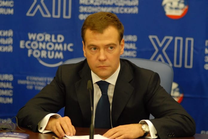 Dmitrij Medveděv rusko prezident dolar kryptoměny euro