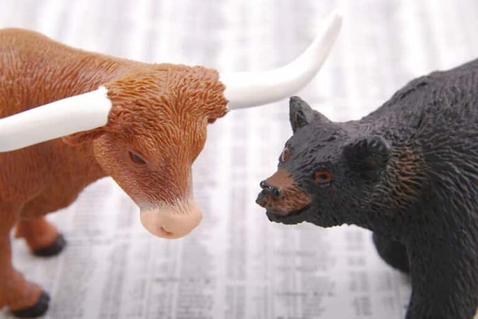Bitcoinový trh je bojiště mezi býky a medvědy