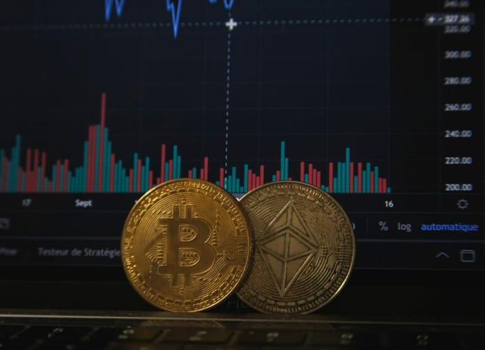 Ethereum se propadlo o 13 % poté, co Fed vyděsil trhy, tedy více než Bitcoin