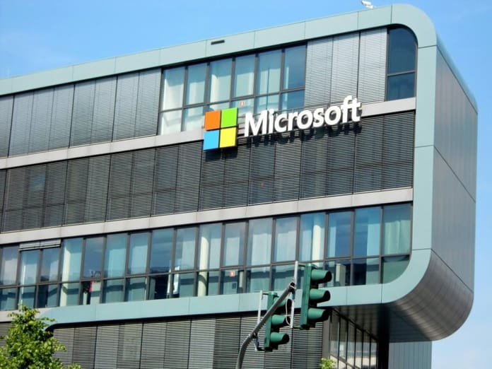 Microsoft varuje před novými hrozbami v kryptoměnovém odvětví