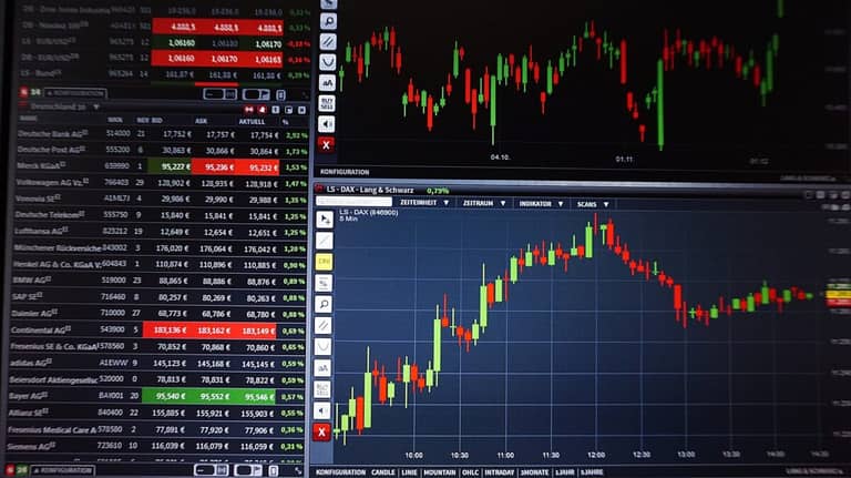 24.11.20 Technická analýza Waves/USD a Stellar/USD – Proč je nyní tak častý parabolický růst?
