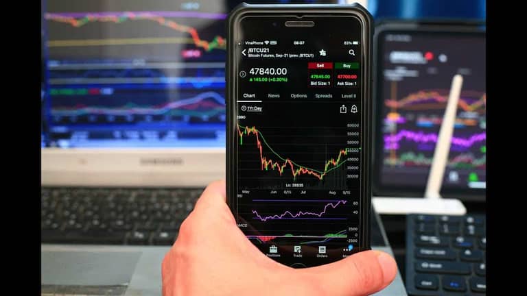 Bitcoin live stream – rozhodnutí Fedu se blíží, korekce nebo bear market?