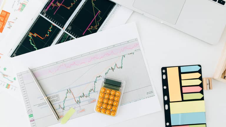 27.10.22 Analýza S&P 500 a Nasdaq – Další kolaps na akciích?