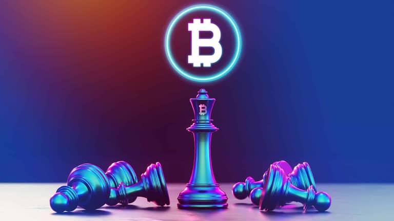 21. 9. 2023 Analýza – Bitcoin stabilnější než akcie, průraz k 31 500 USD? Kdy Fed sníží sazby?