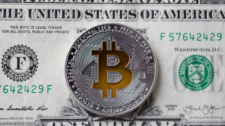 Bitcoin live stream – jaké jsou důsledky pro BTC, když Fed zvedne sazby?