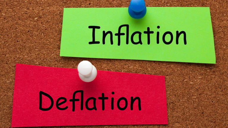 Základy investování s doktorem: Co je deflace? Jaké jsou dopady?