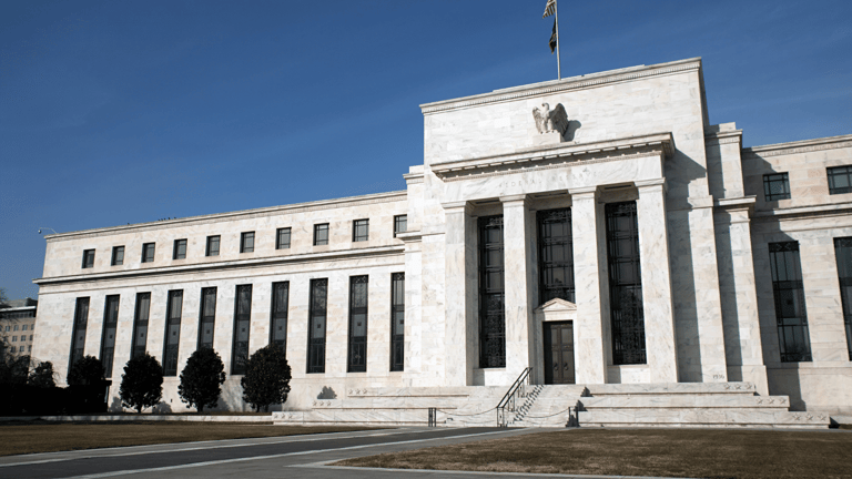 Fed je připraven zvyšovat úrokové sazby, když to bude nutné