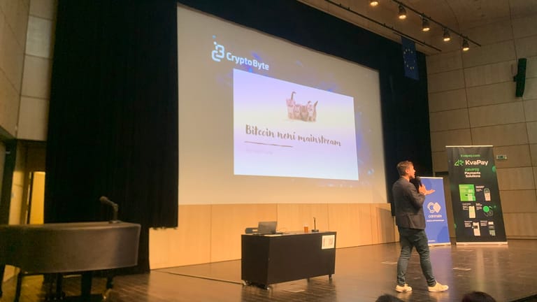 Dominik Stroukal na konferenci CryptoByte2024