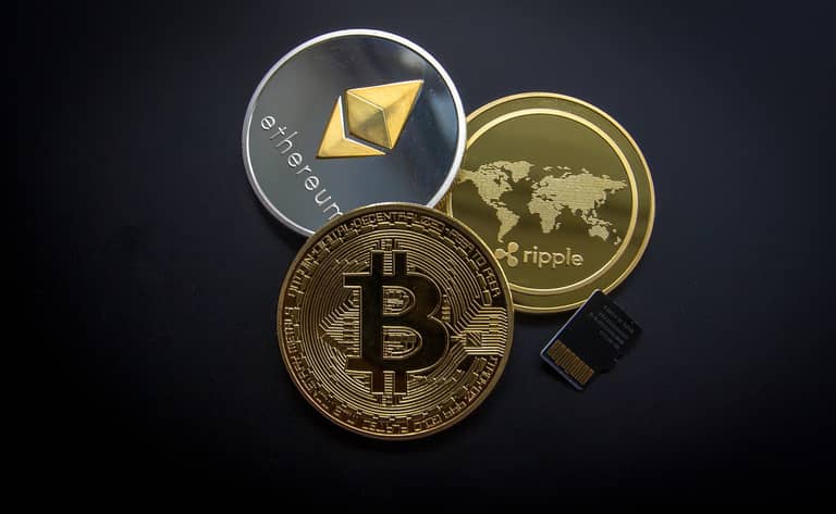 V lednu se objevilo více než 1 000 nových kryptoměn, v průměru 30 denně