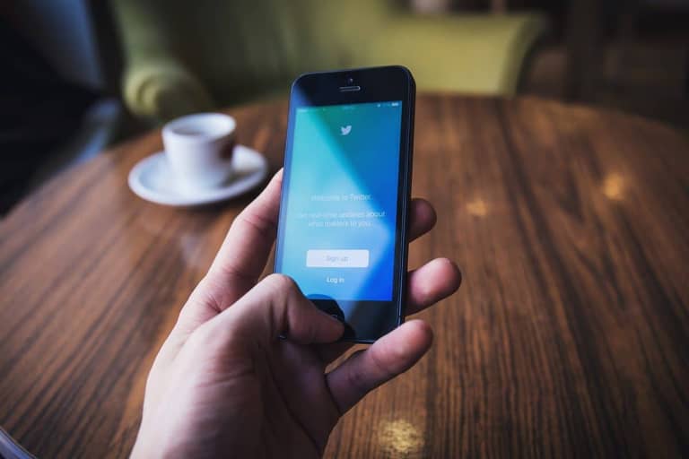 Twitter, Telegram