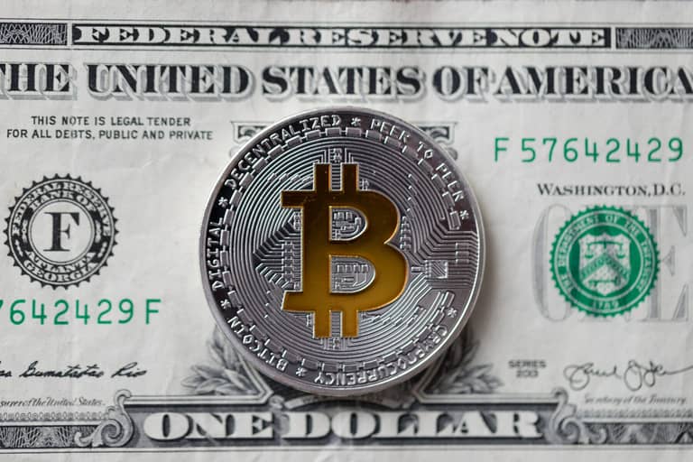 16.12.21 Technická analýza BTC/USD – support zase ubráněn, půjdeme konečně nahoru?