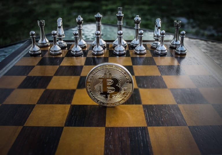 šachy, šachovnice, bitcoin