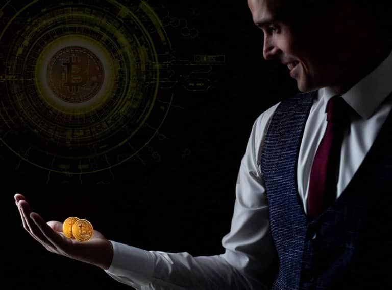 Ekonomický poradce z Allianz říká, že argumety vůči BTC jsou nyní pozitivní