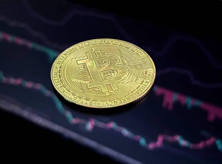 23.01.22 Video analýza: Bitcoin (BTC) – odraz, nebo prvně pokles k 30 000 USD?