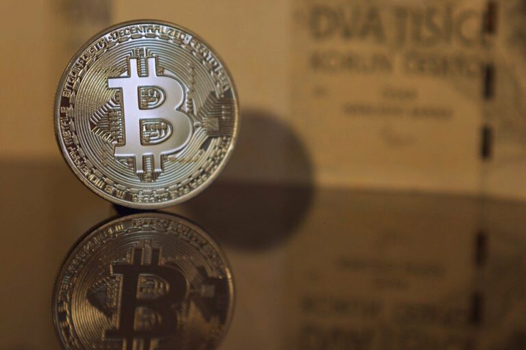 11.01.20 Technická analýza: Bitcoin nad 8 000 USD a při síle? Co ukazuje graf?