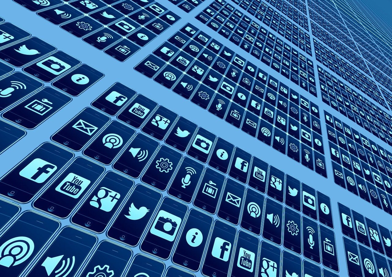 web bitcoin sociální platformy