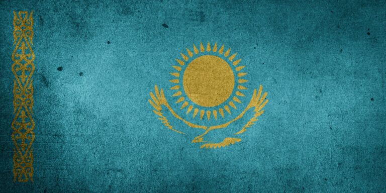 Kazachstán kvůli protestům vypíná internet, co na to hash rate?