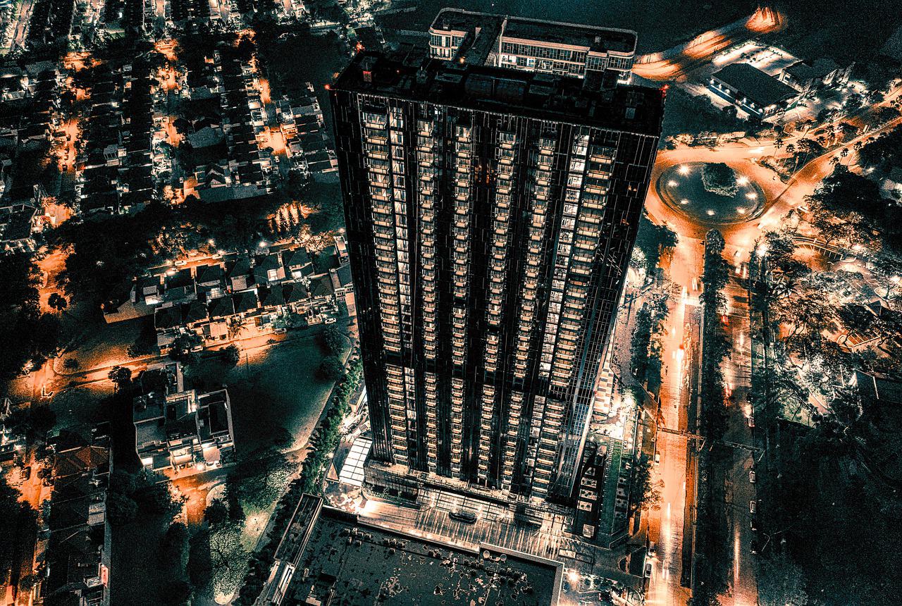 mesto city vecer evening budova