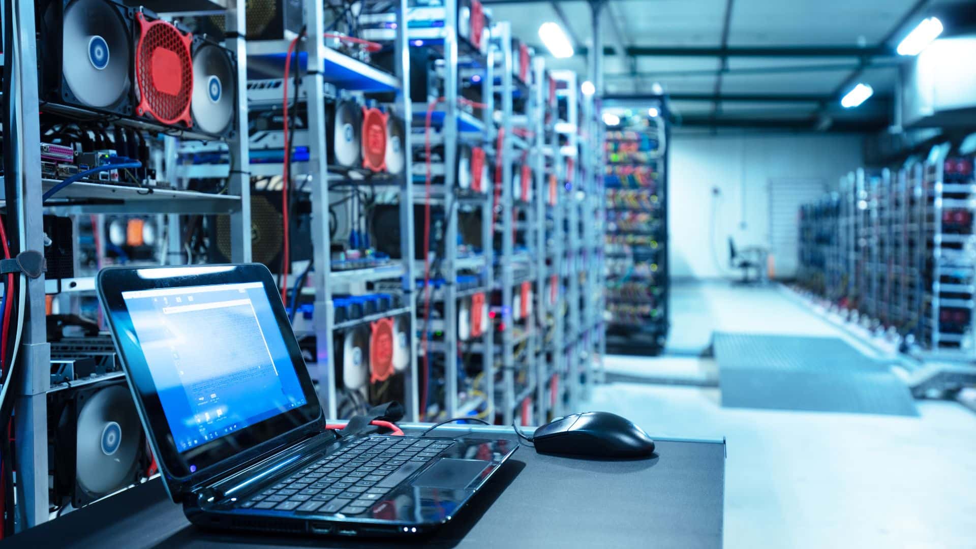 těžba bitcoinu kryptoměny btc