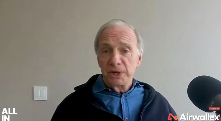 Ray Dalio v podcastu All-In varuje před Bitcoinem jako uchovatelem hodnoty.