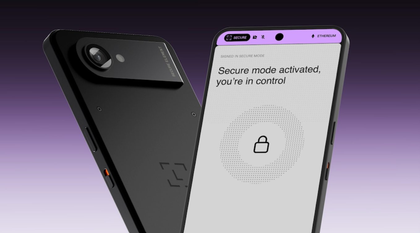 Ledger Atom představuje nové zařízení, které kombinuje hardwarovou kryptoměnovou peněženku s aplikacemi pro Android. Výrobce zdůrazňuje oddělení běžných aplikací od citlivých operací s kryptoměnami a ochranu soukromých klíčů.